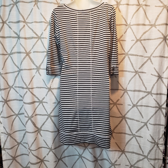 Simply Noelle black & white knit tunic dress - Picture 2 of 9